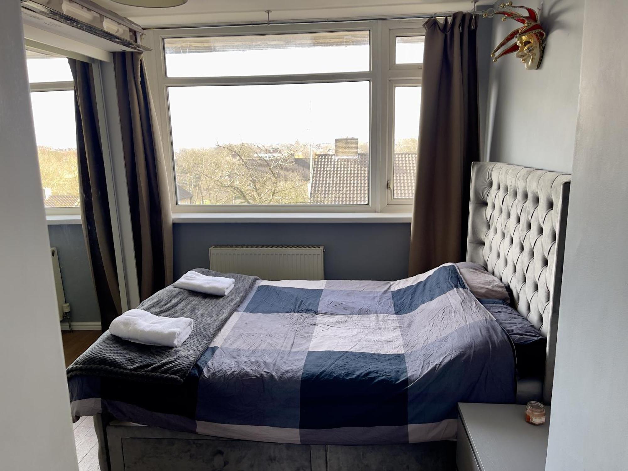 Beautiful 3-Bed Apartment At Swiss Cottage London Ngoại thất bức ảnh